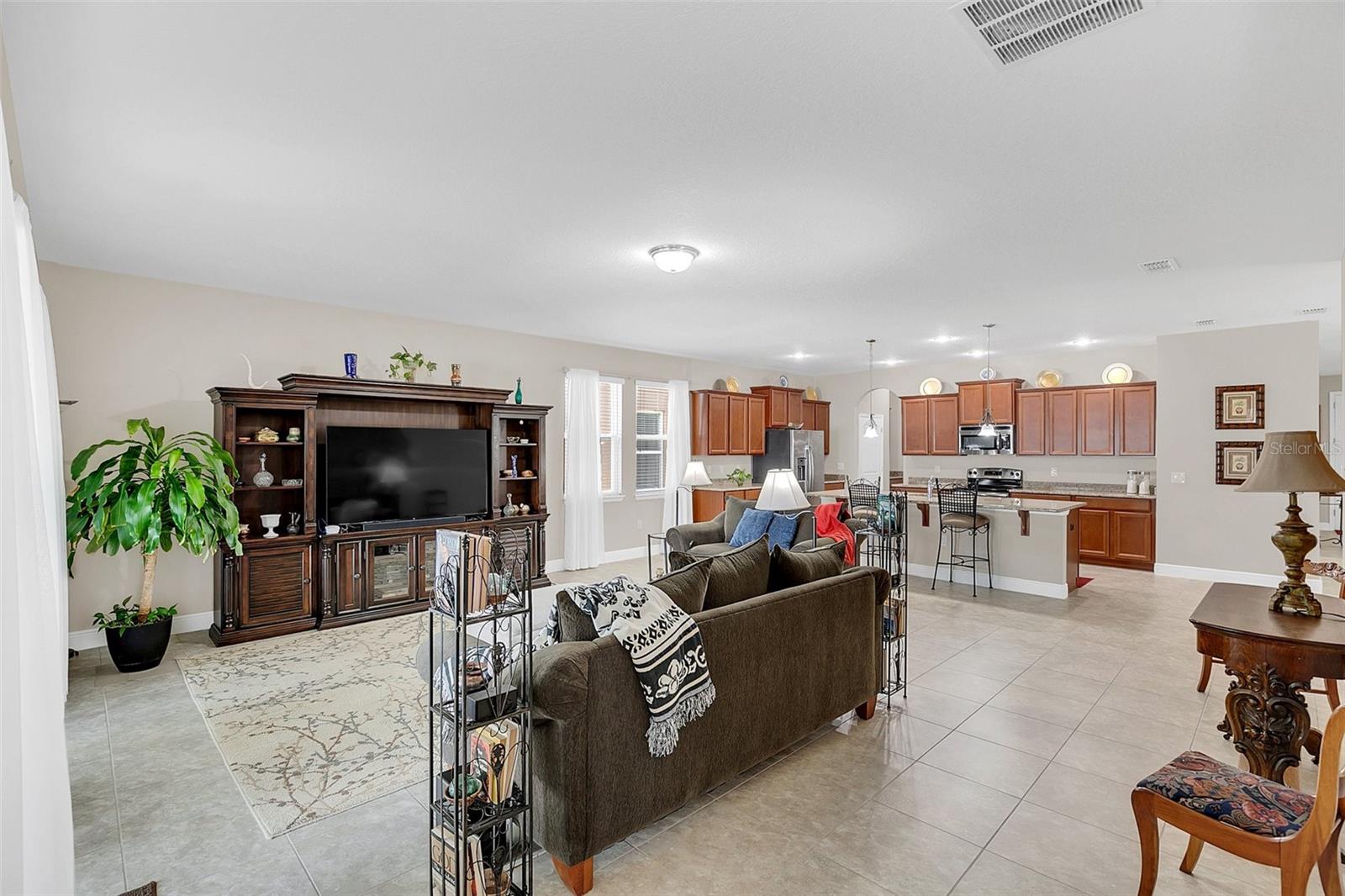 Image 18 of 47 For 1545 Caterpillar Street