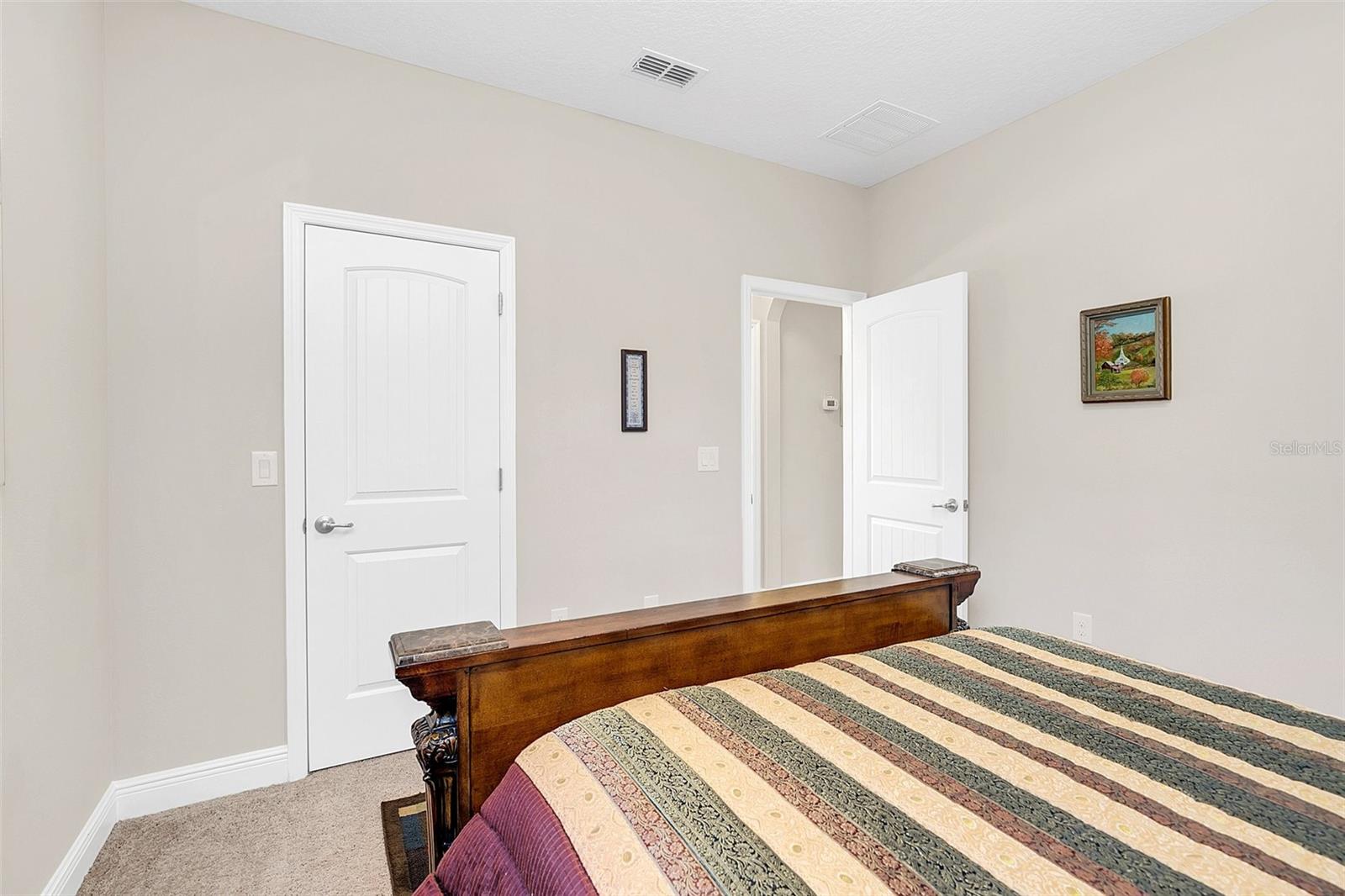 Image 32 of 47 For 1545 Caterpillar Street