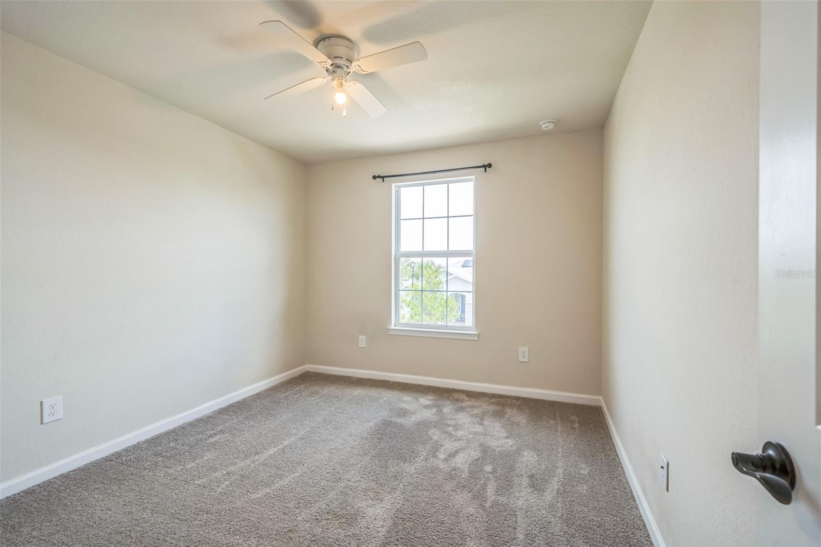 Image 33 of 34 For 10484 Captiva Drive