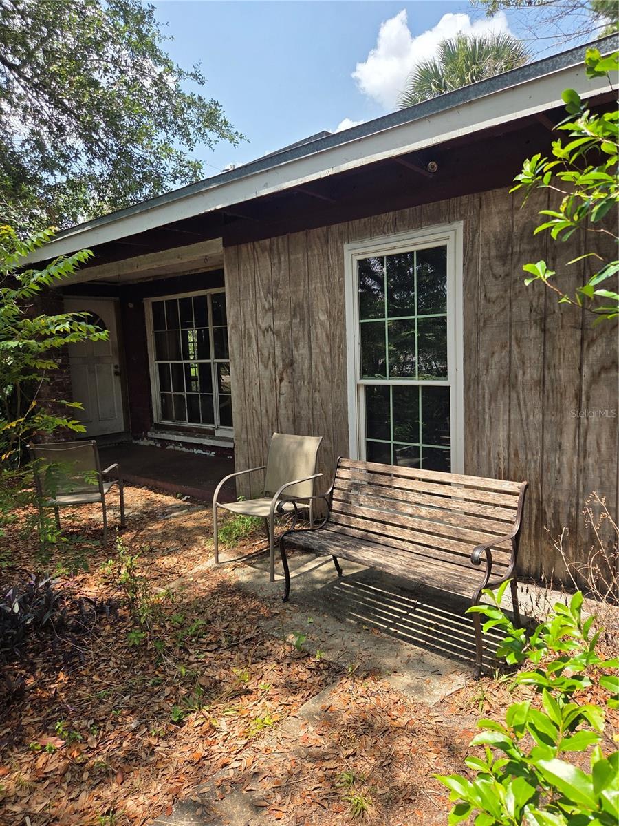 Image 3 of 16 For 2638 Laurel Avenue
