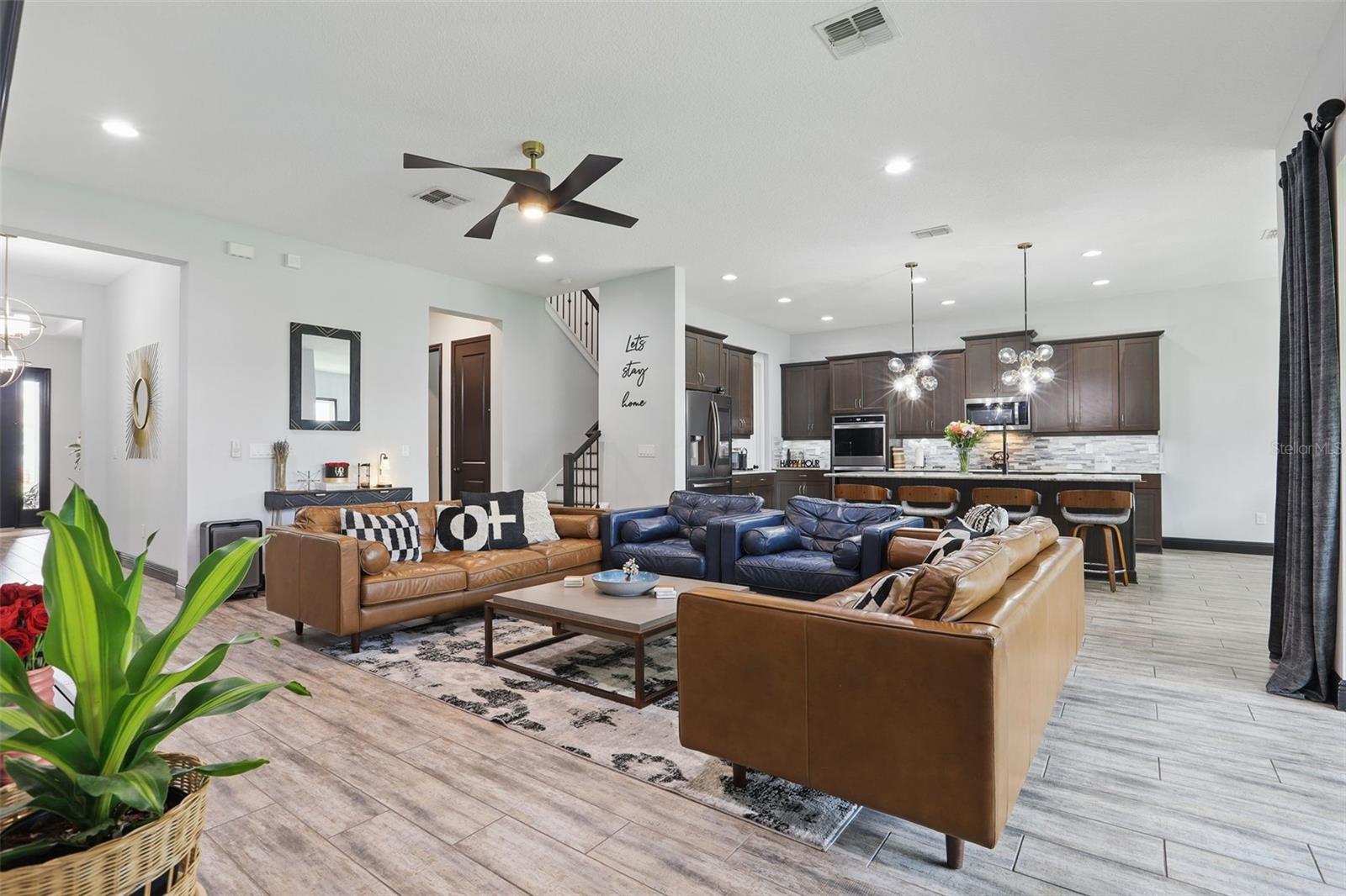 Image 12 of 63 For 5427 Orange Orchard Drive