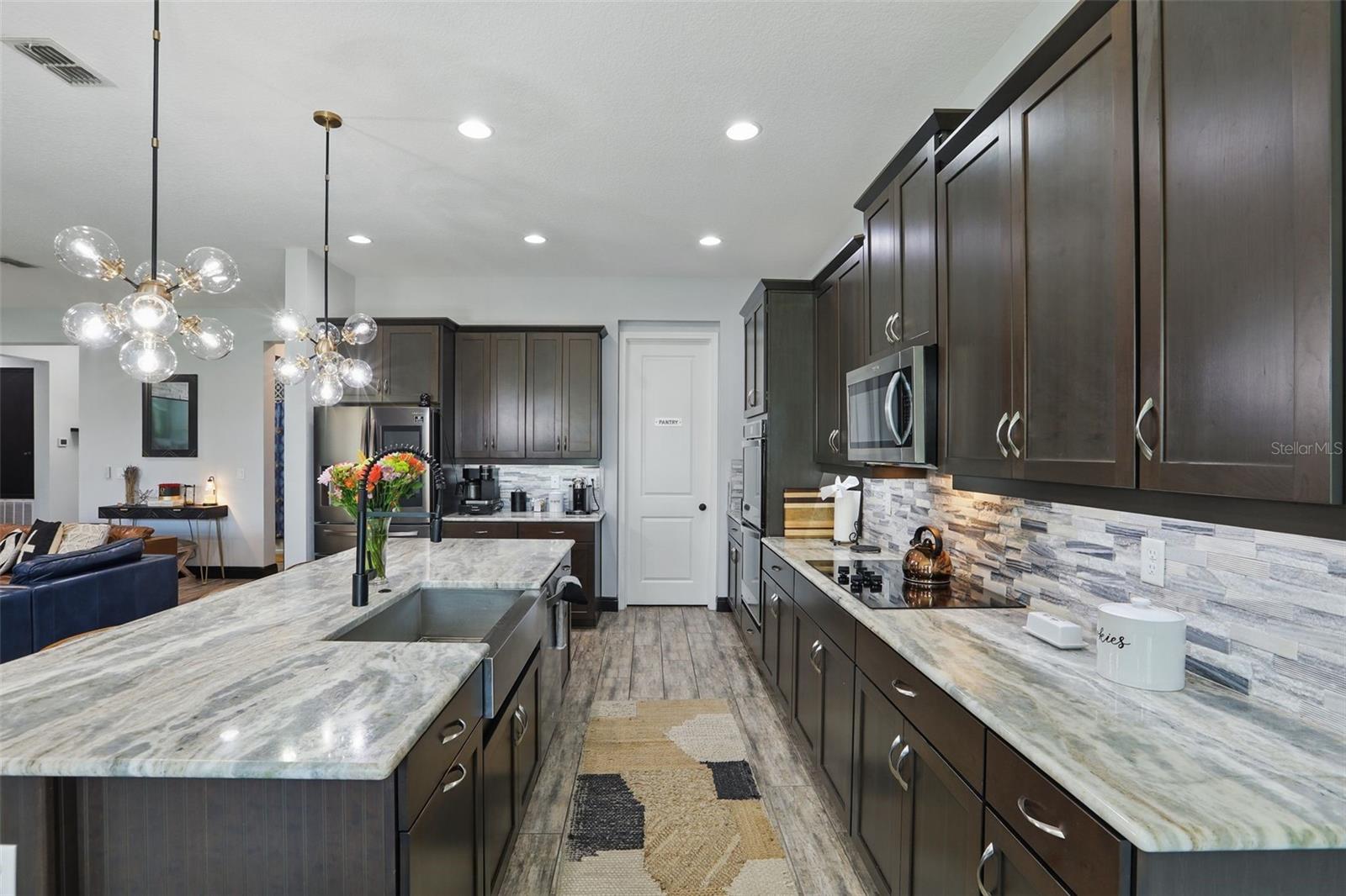 Image 14 of 63 For 5427 Orange Orchard Drive