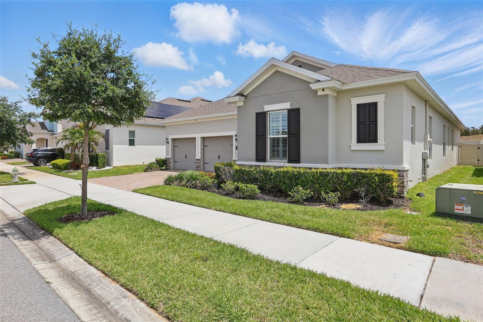 Image 3 of 63 For 5427 Orange Orchard Drive