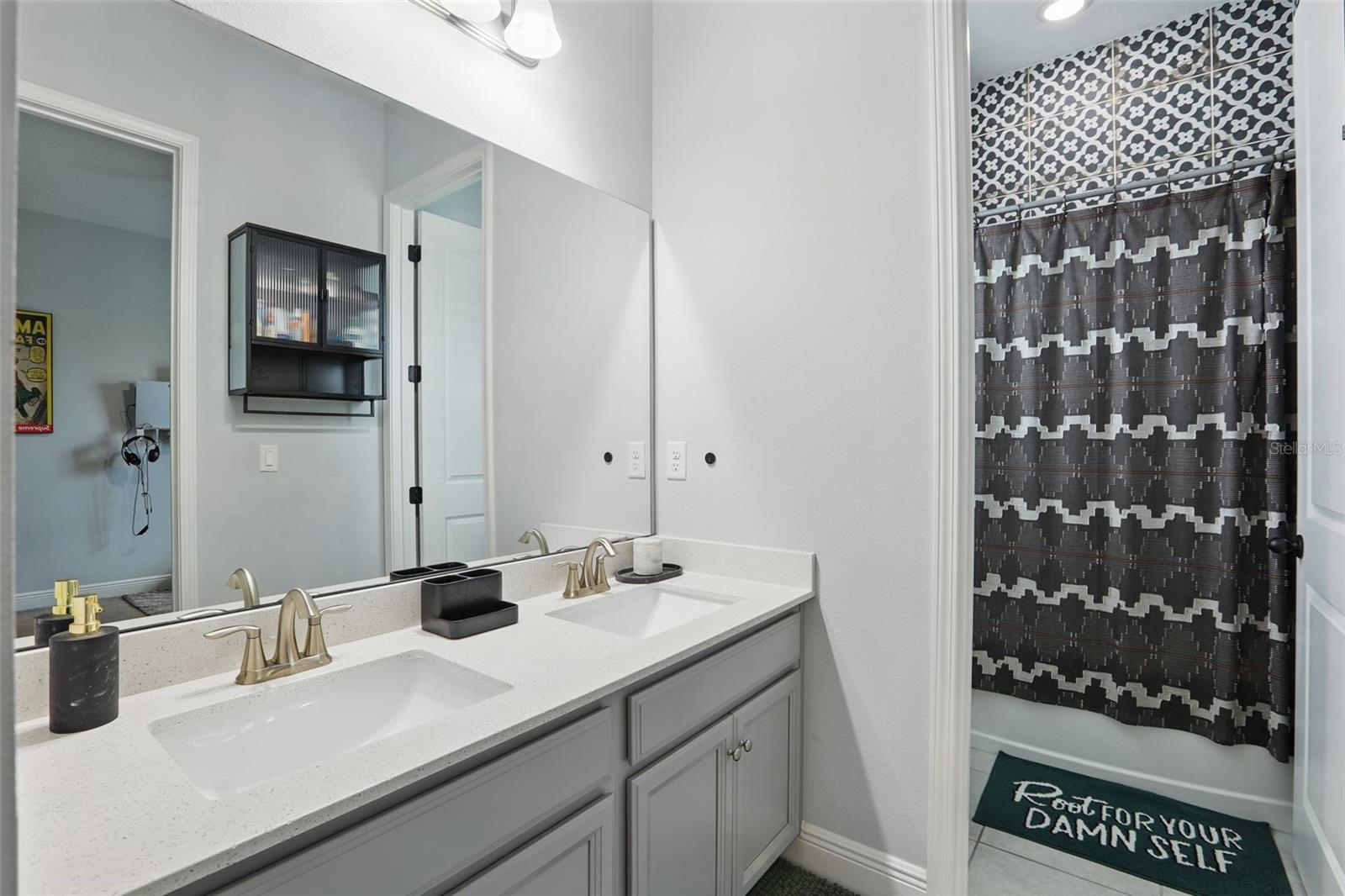 Image 41 of 63 For 5427 Orange Orchard Drive