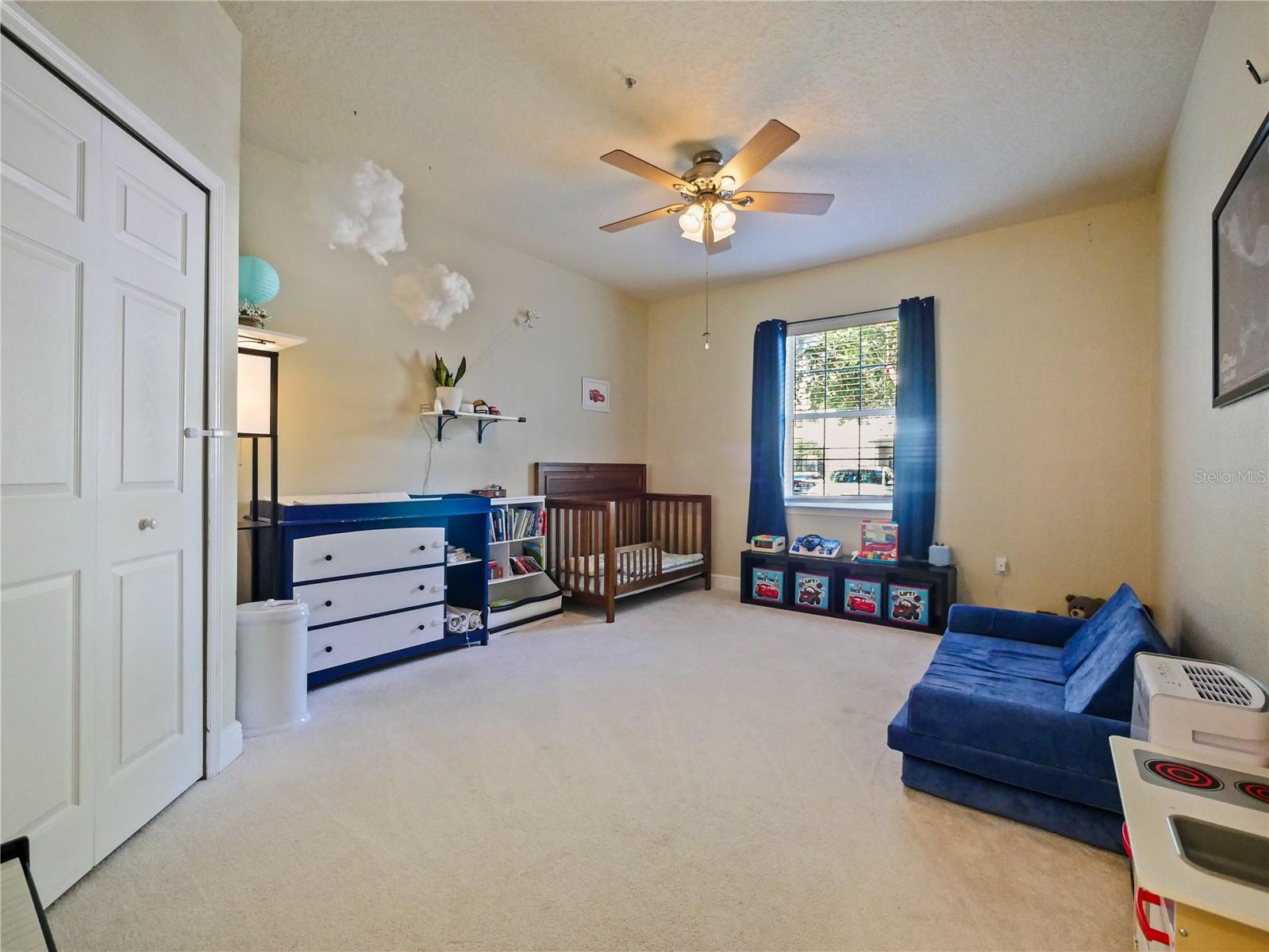 Image 19 of 33 For 430 Southern Pecan Circle 101