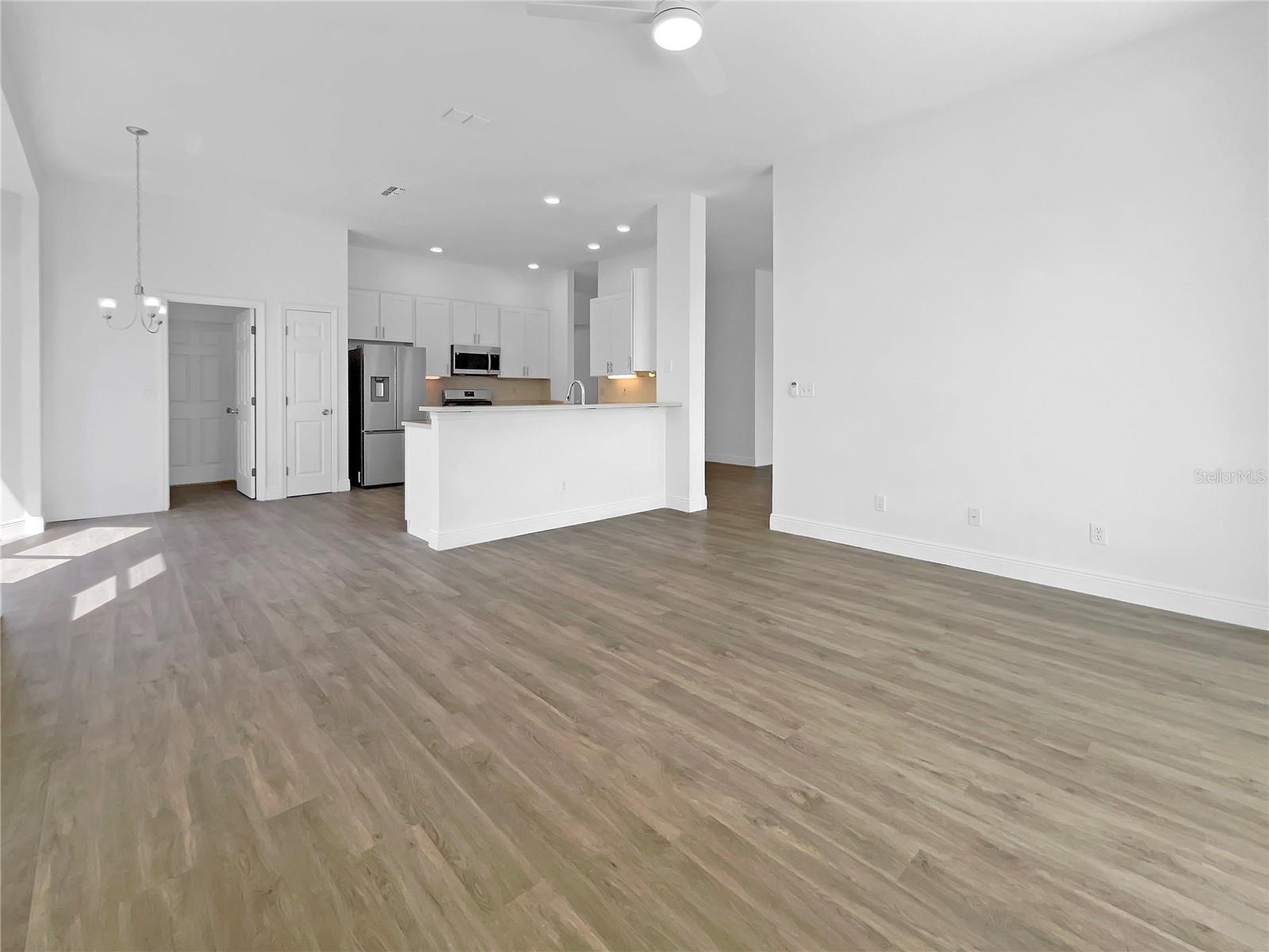 Image 14 of 35 For 5154 51st Lane W