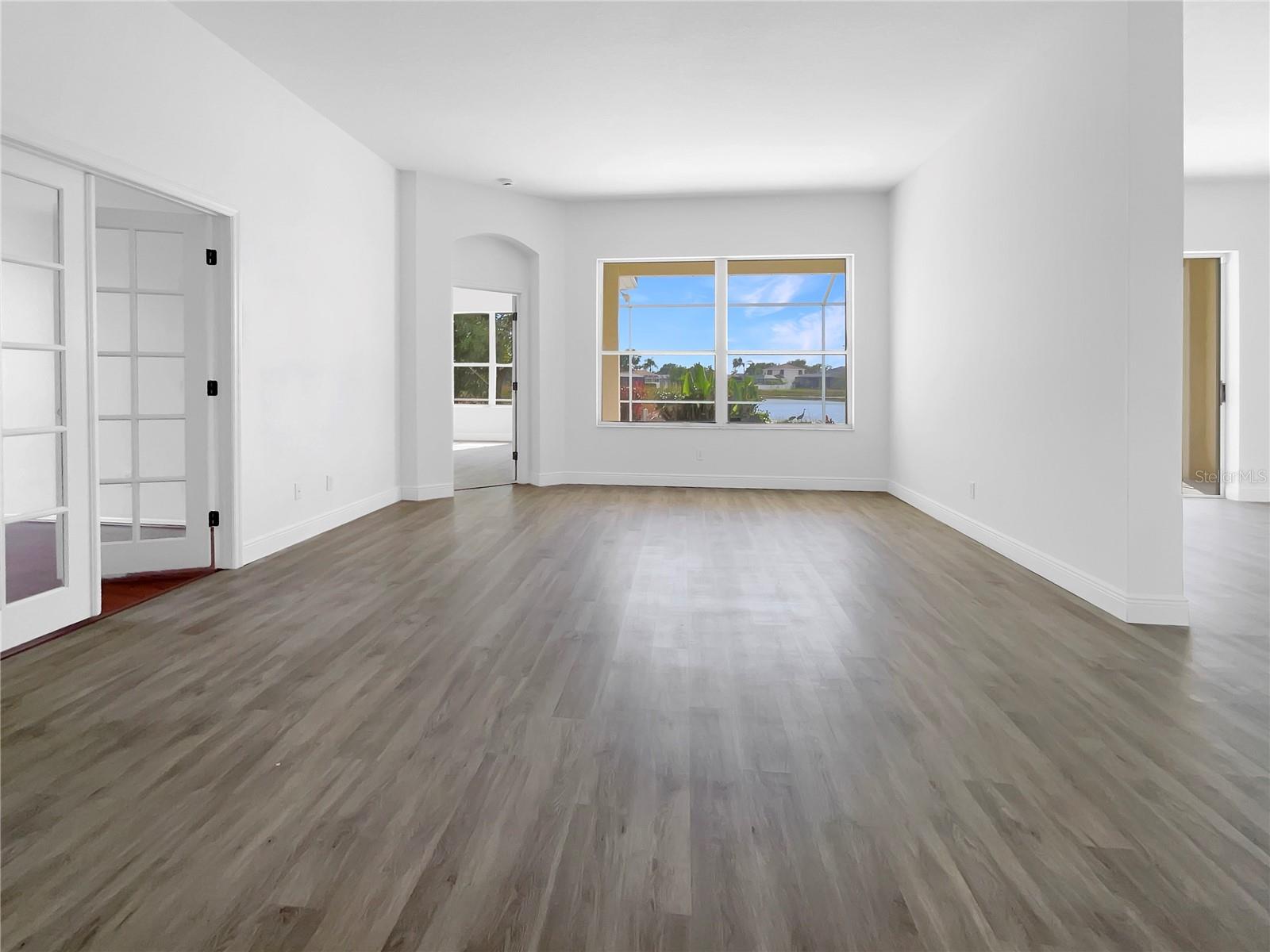 Image 3 of 35 For 5154 51st Lane W