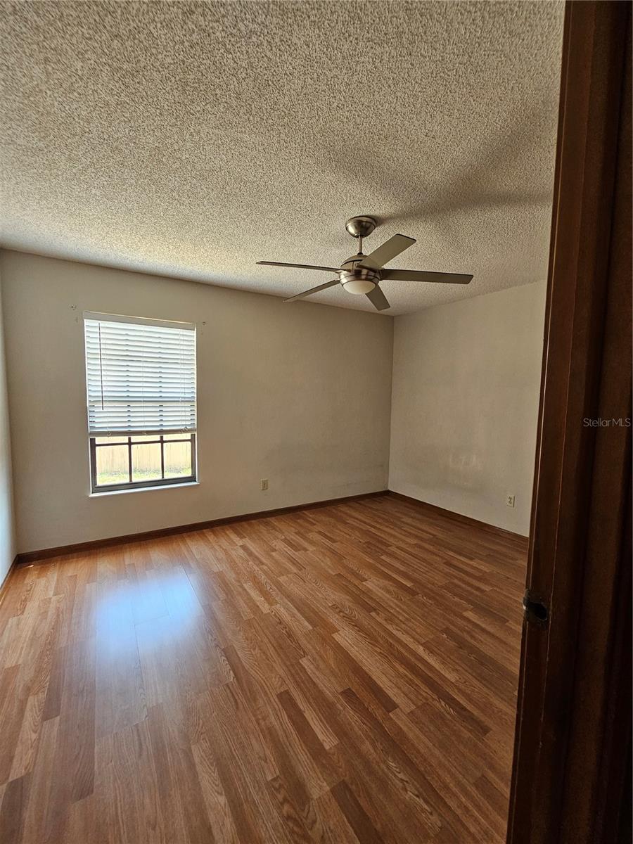 Image 14 of 21 For 7228 Spring Villas Circle