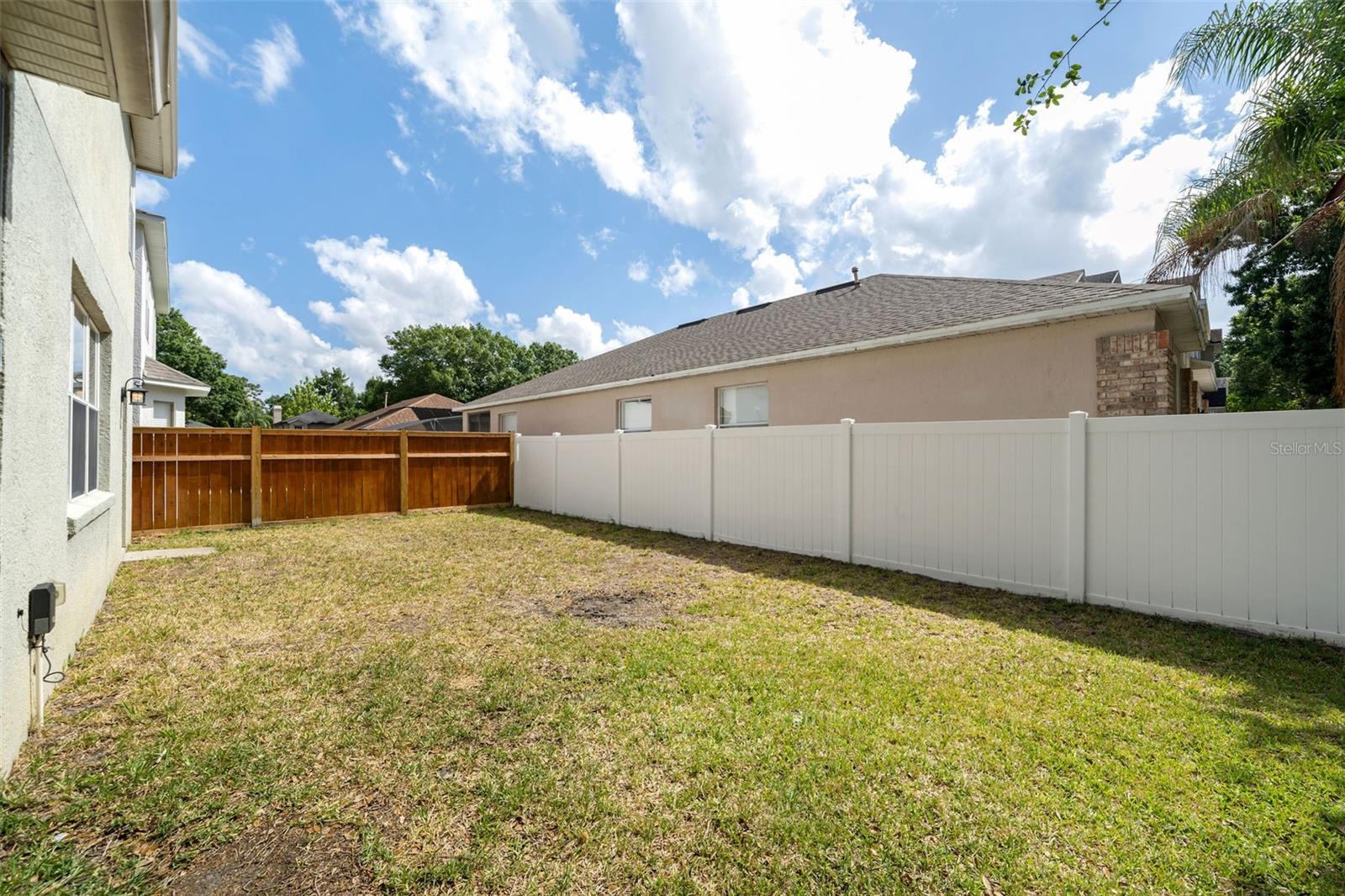 Image 27 of 37 For 4448 Riverton Drive