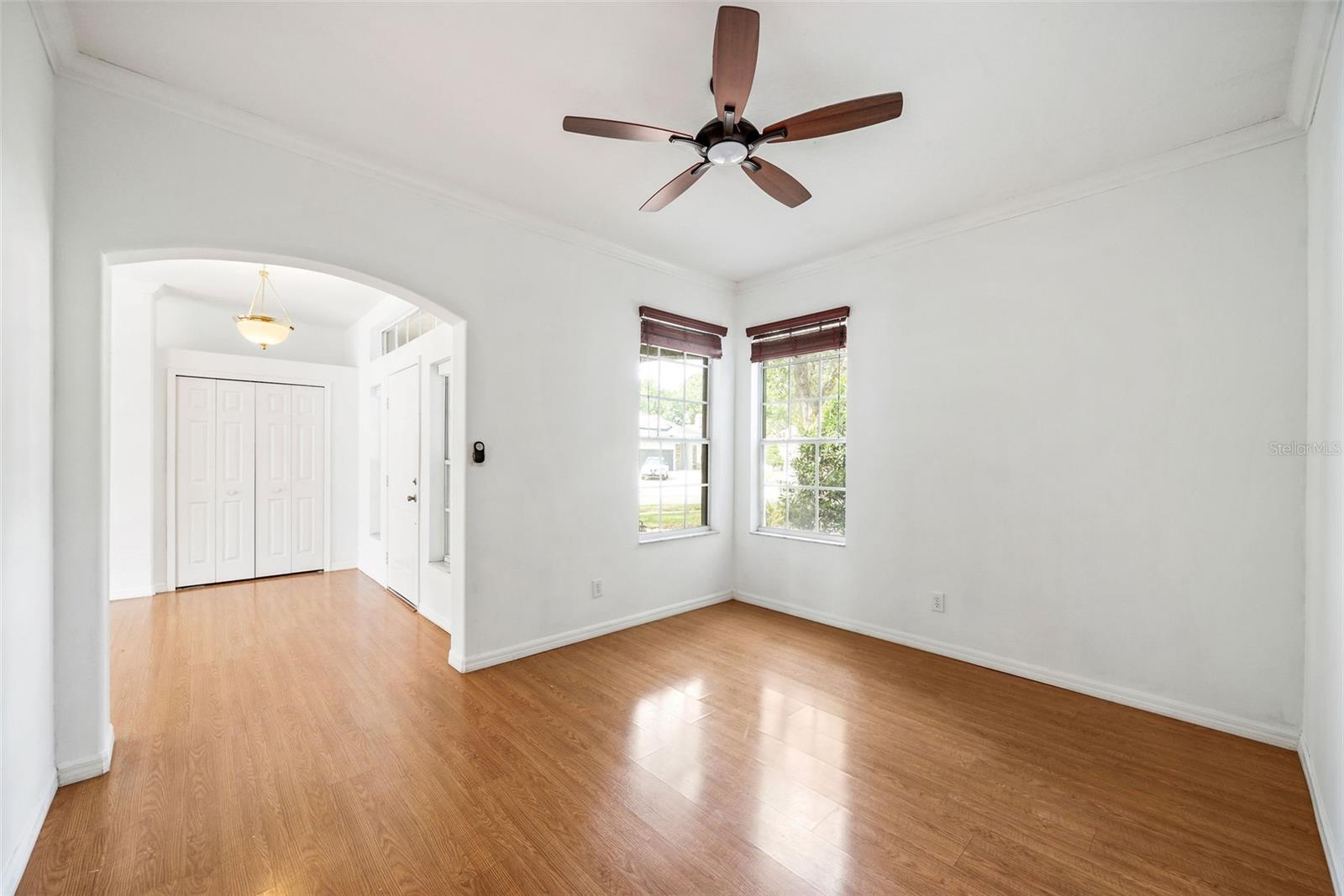 Image 7 of 37 For 4448 Riverton Drive