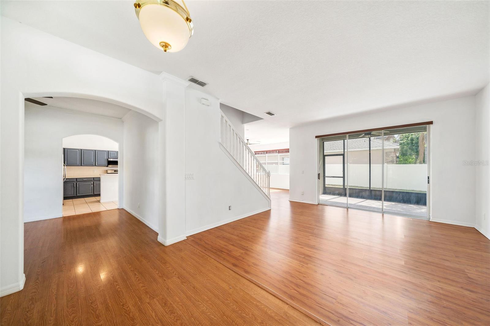 Image 8 of 37 For 4448 Riverton Drive