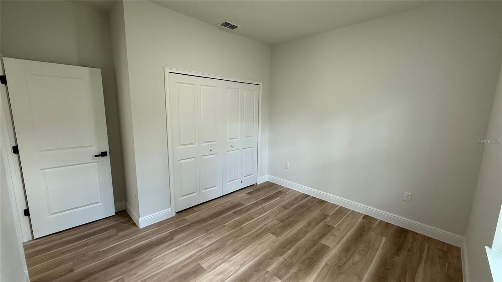 Image 12 of 29 For 6432 151st Street
