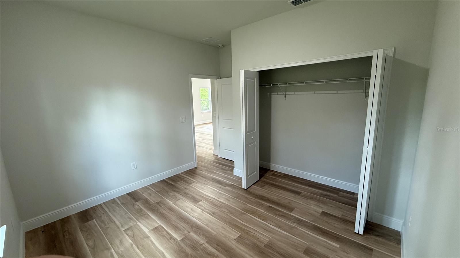 Image 14 of 29 For 6432 151st Street