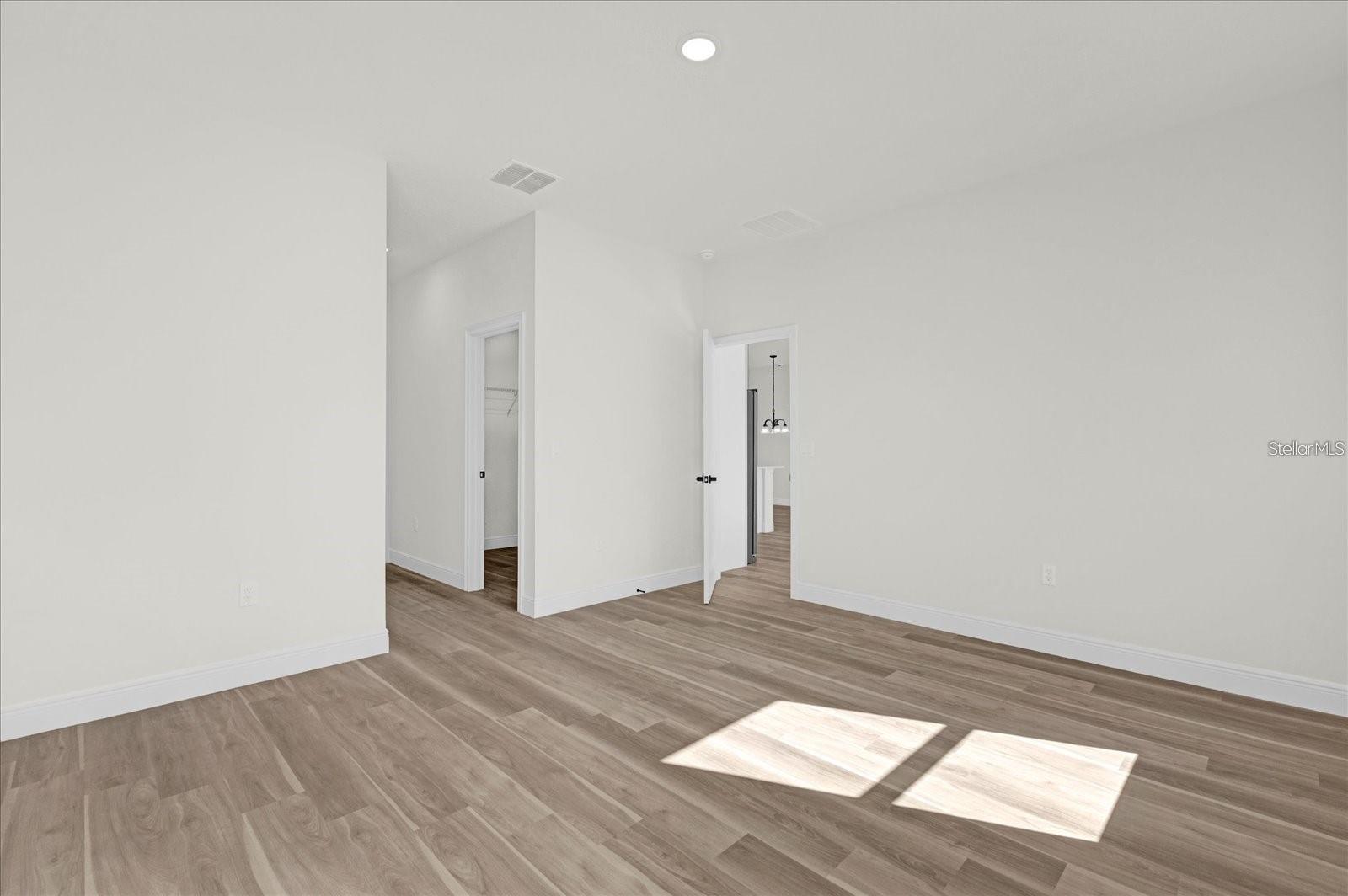 Image 21 of 29 For 6432 151st Street