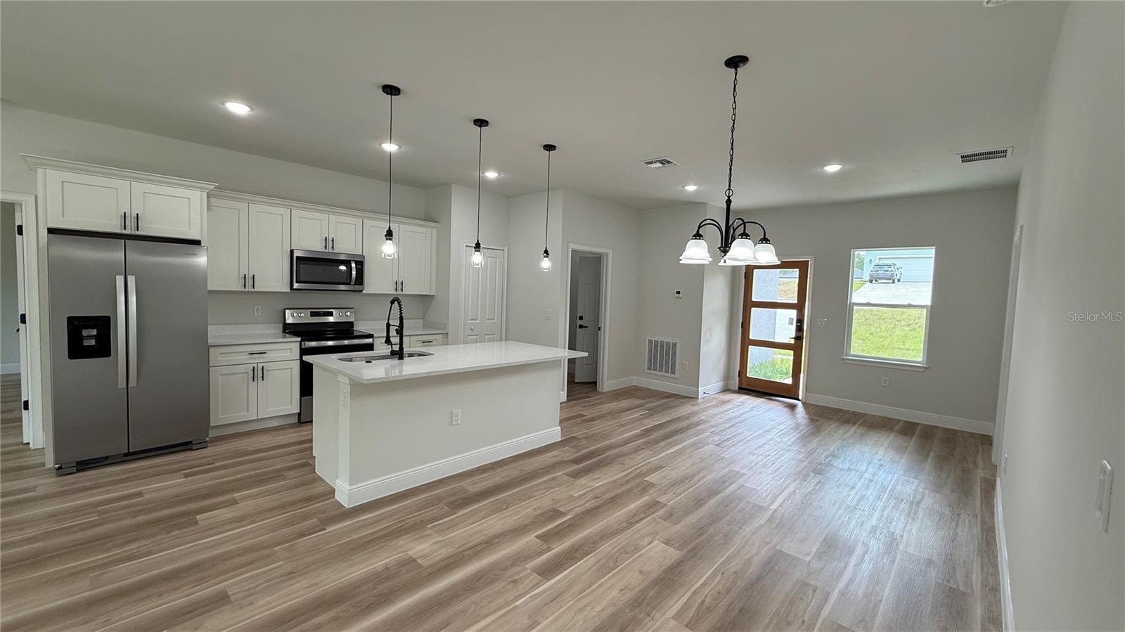 Image 5 of 29 For 6432 151st Street