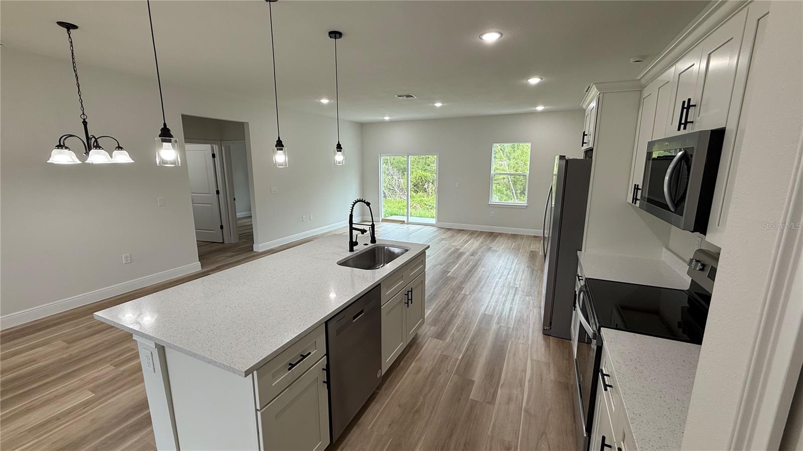 Image 7 of 29 For 6432 151st Street