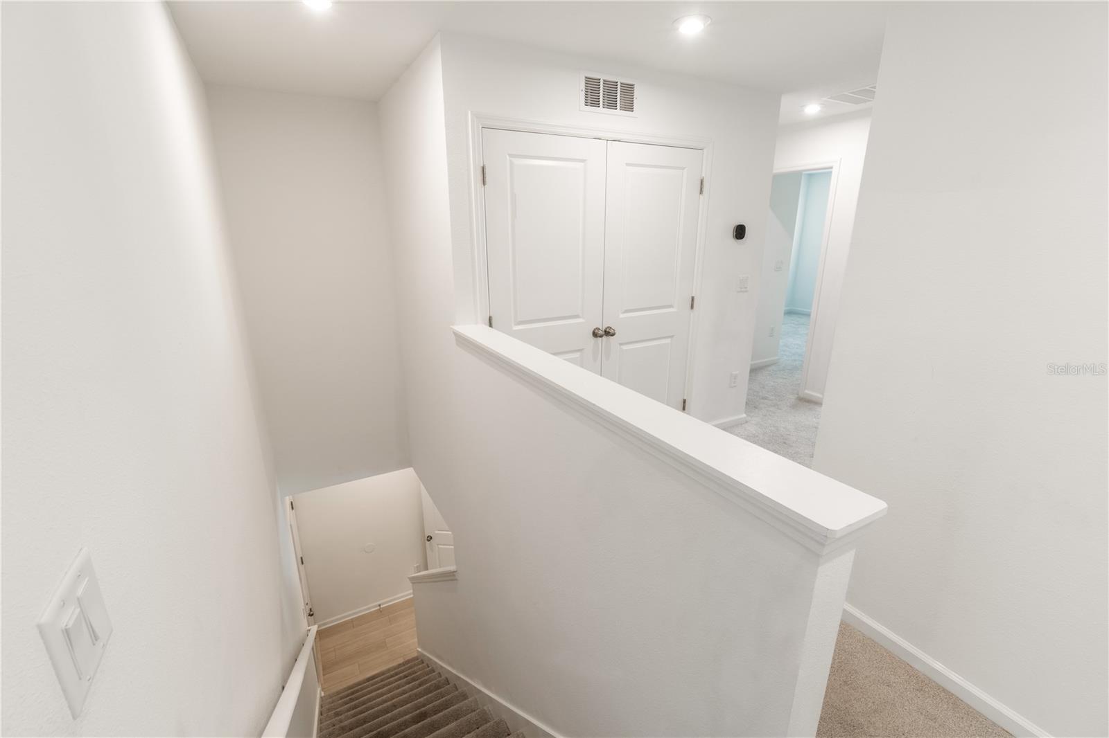 Image 8 of 28 For 11607 Sunsail Avenue