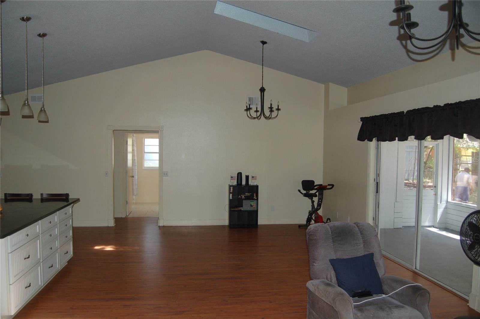 Image 15 of 37 For 1644 Cypress Woods Circle