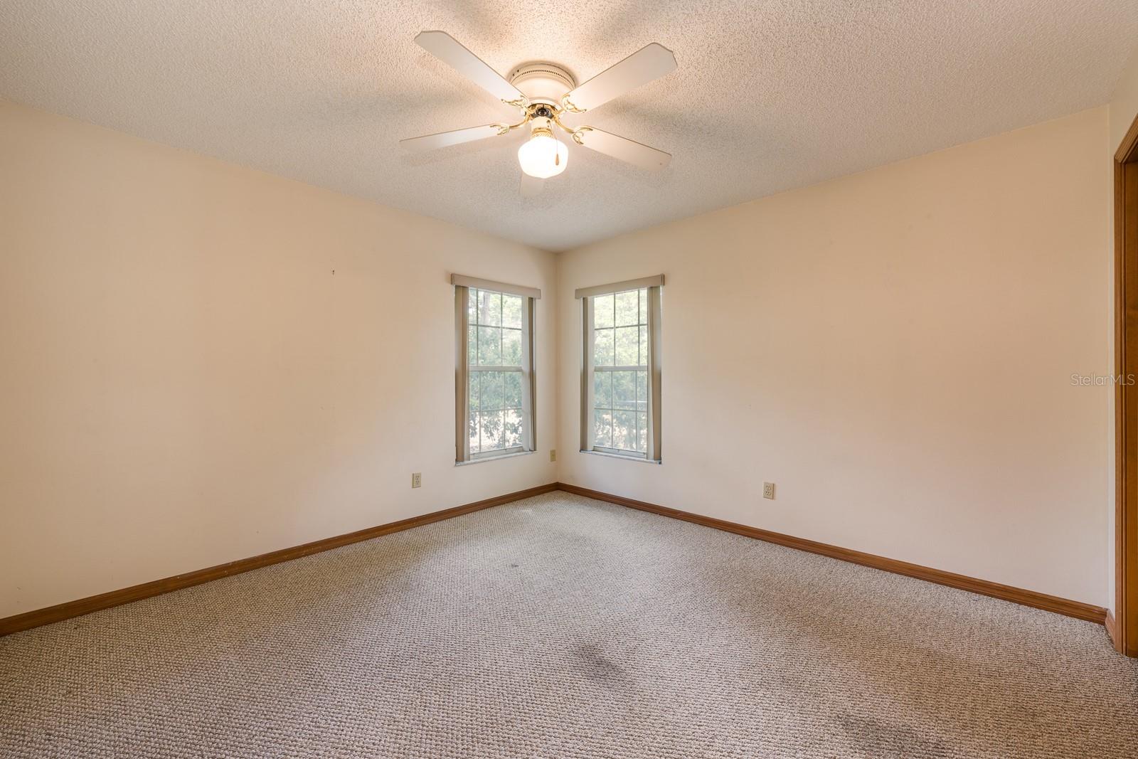 Image 11 of 27 For 1130 Woodchuck Court