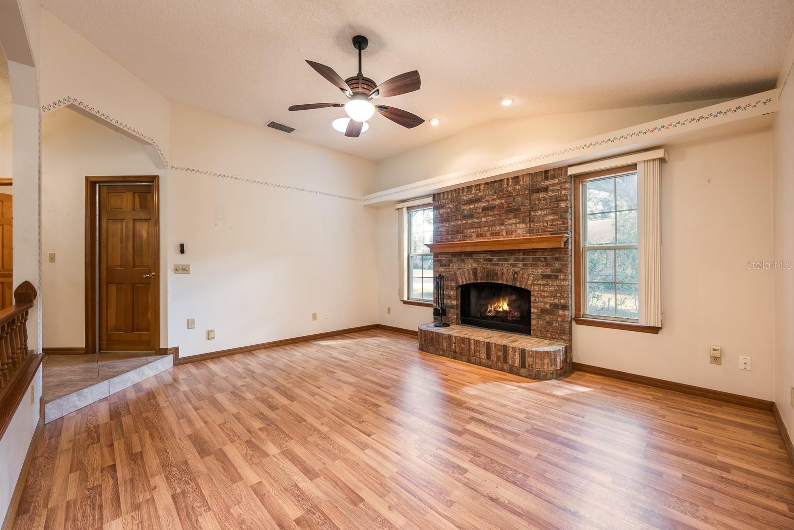 Image 24 of 27 For 1130 Woodchuck Court