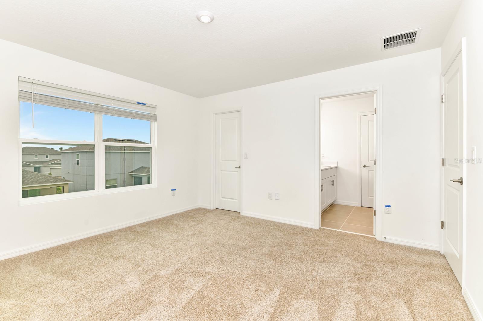 Image 21 of 30 For 4792 Vellacito Way