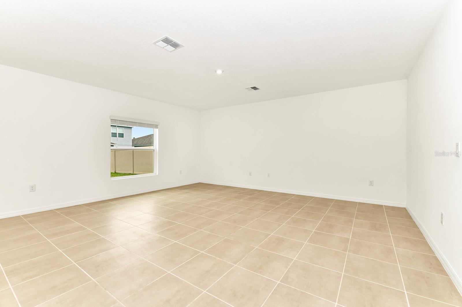 Image 7 of 30 For 4792 Vellacito Way