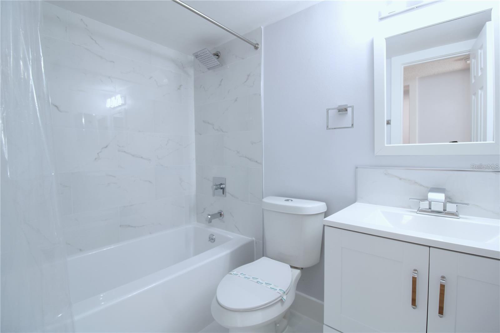 Image 10 of 16 For 3331 Westmoreland Drive 4
