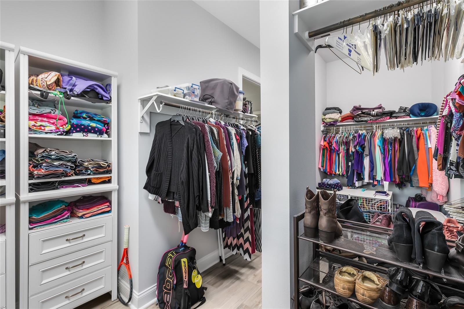 Image 12 of 52 For 7873 Dausset Street