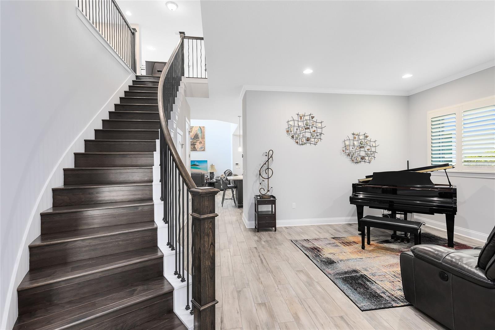 Image 17 of 52 For 7873 Dausset Street