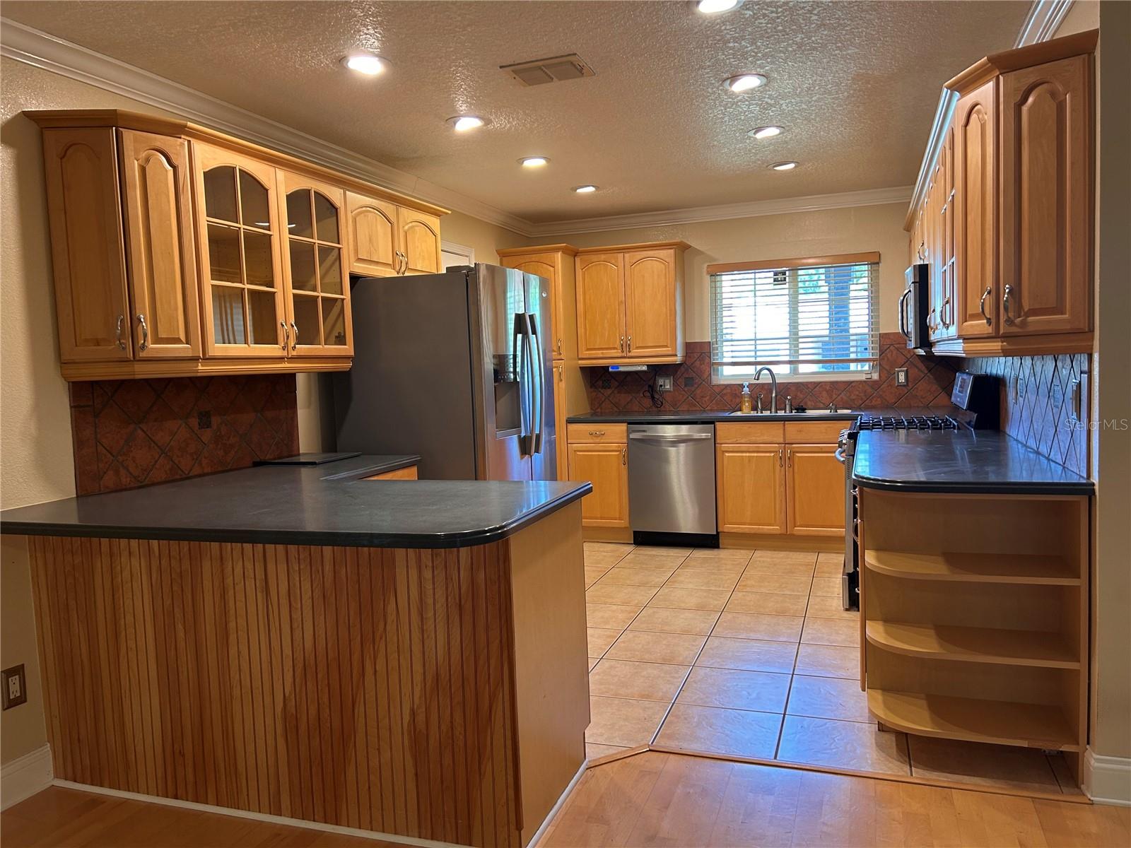 Image 2 of 18 For 10603 Whitman Circle
