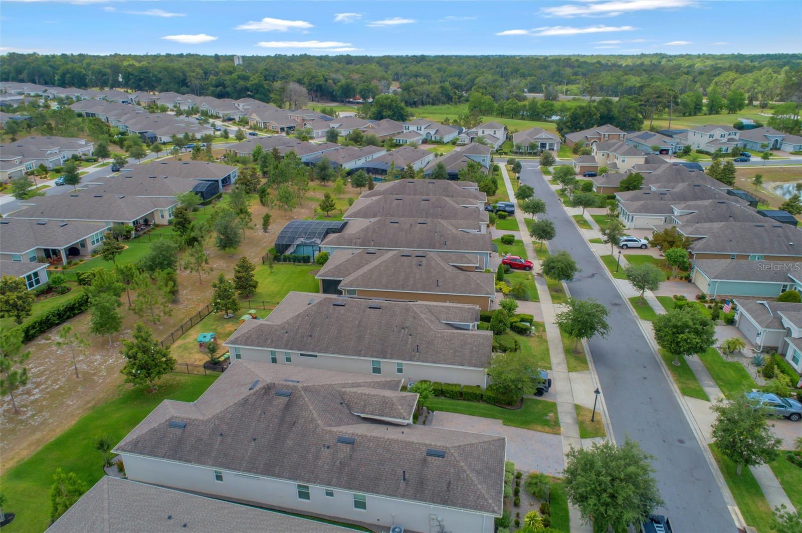 Image 36 of 45 For 553 Adenmore Terrace