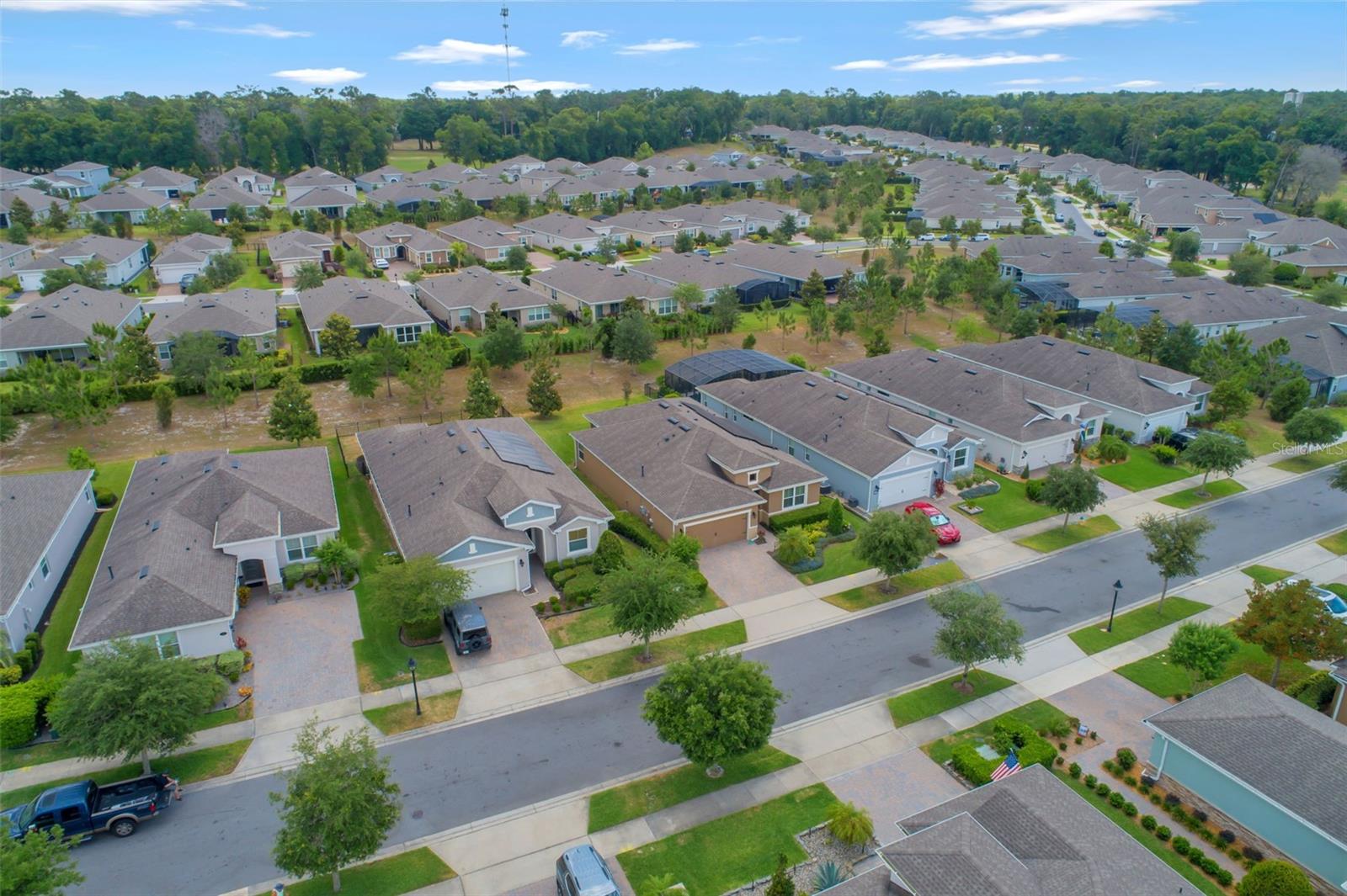 Image 37 of 45 For 553 Adenmore Terrace