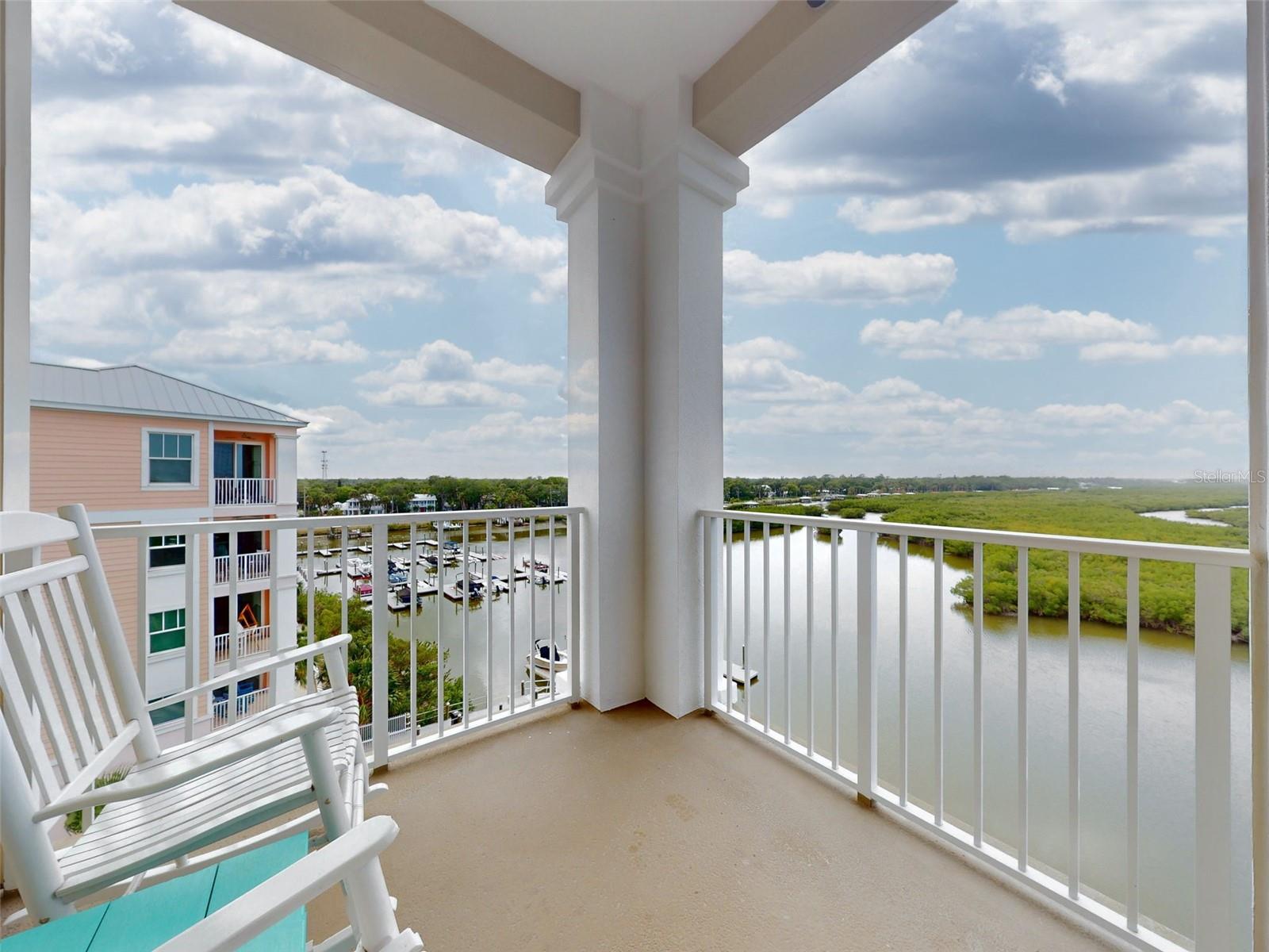 Image 49 of 79 For 5 Riverwalk Drive 601