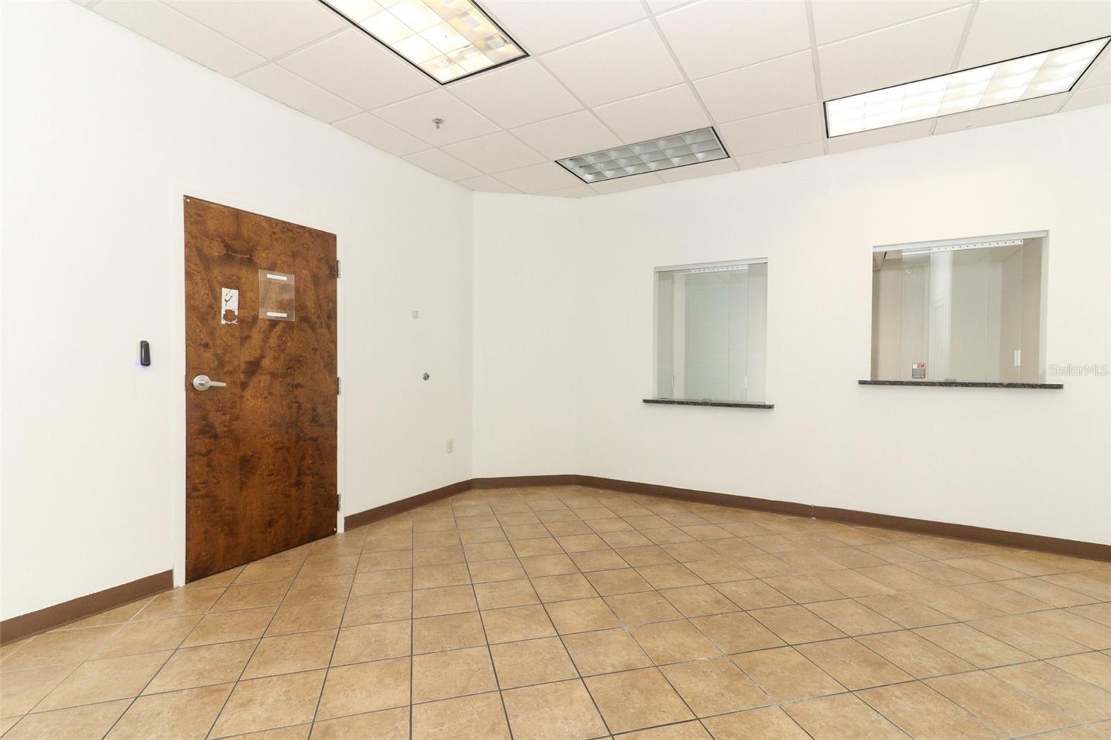 Image 10 of 38 For 6735 Conroy Road 221 & 222