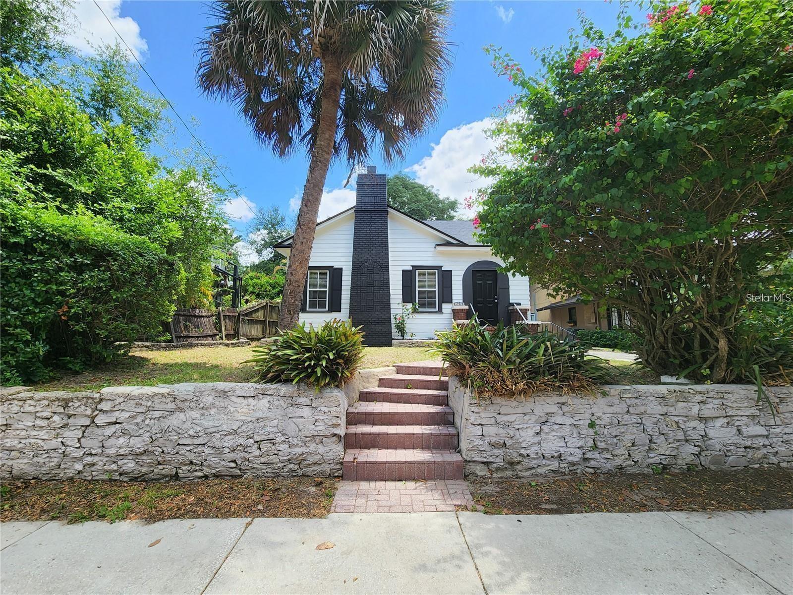 Image 2 of 34 For 825 Kenilworth Terrace