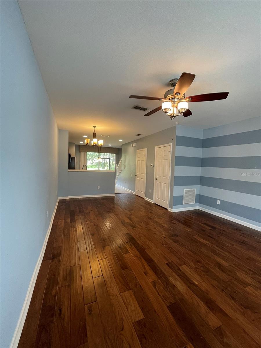 Image 4 of 34 For 1630 Stockton Drive