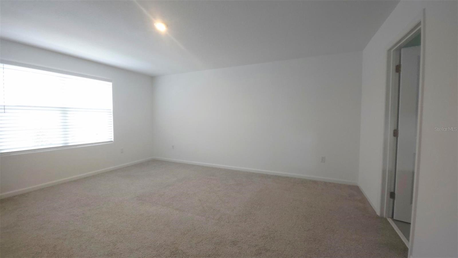 Image 15 of 40 For 8563 Compass Point Avenue