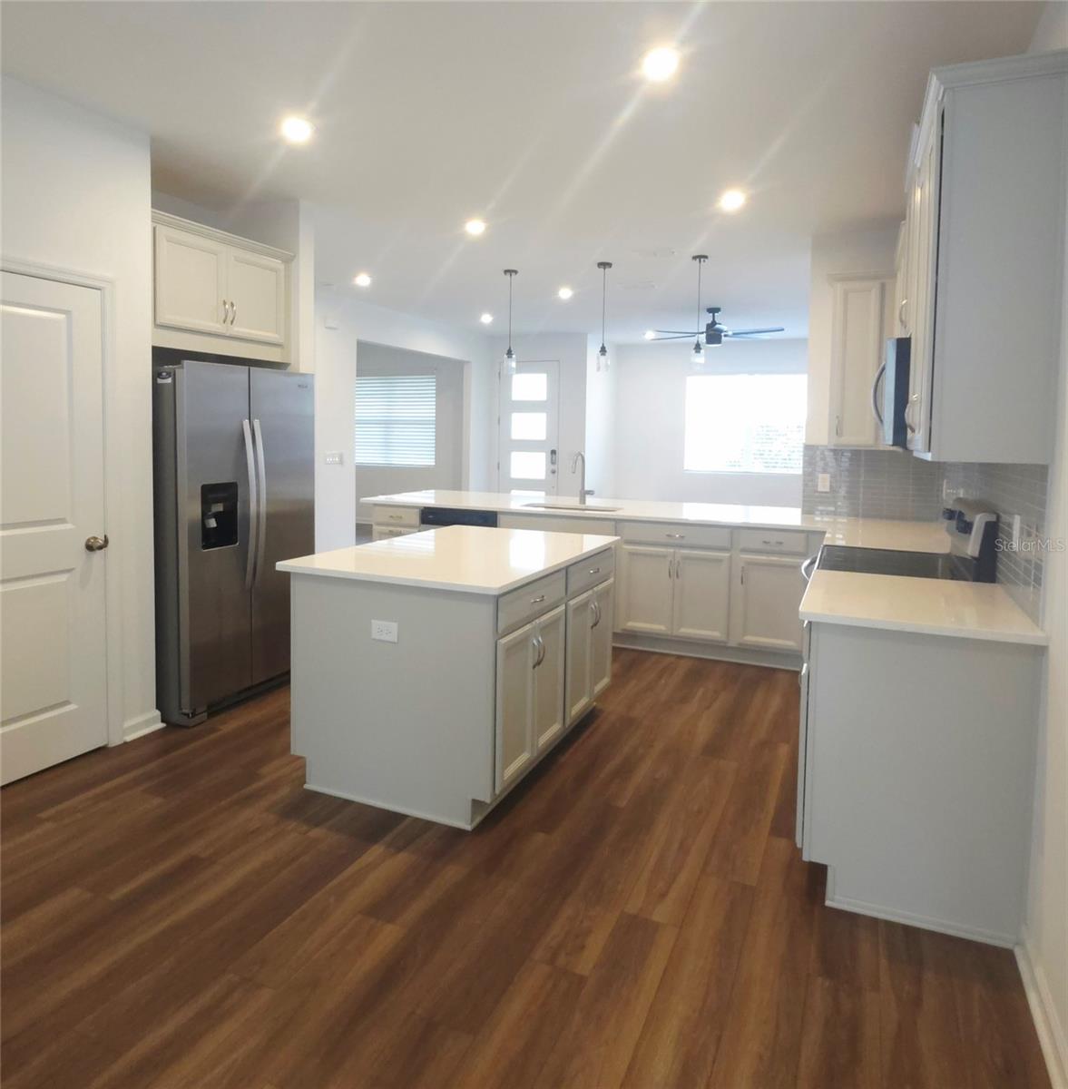 Image 5 of 40 For 8563 Compass Point Avenue