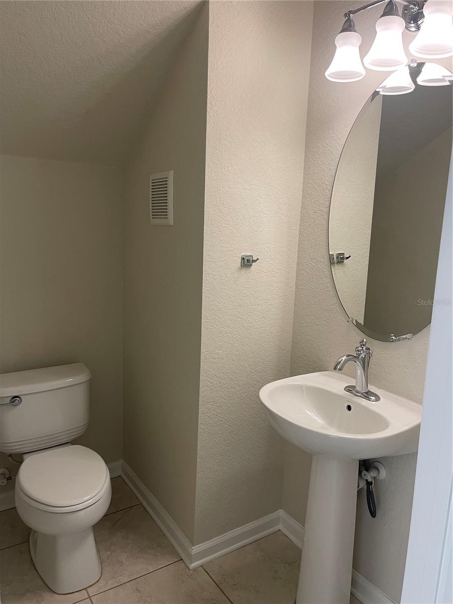 Image 3 of 19 For 7749 Moser Avenue