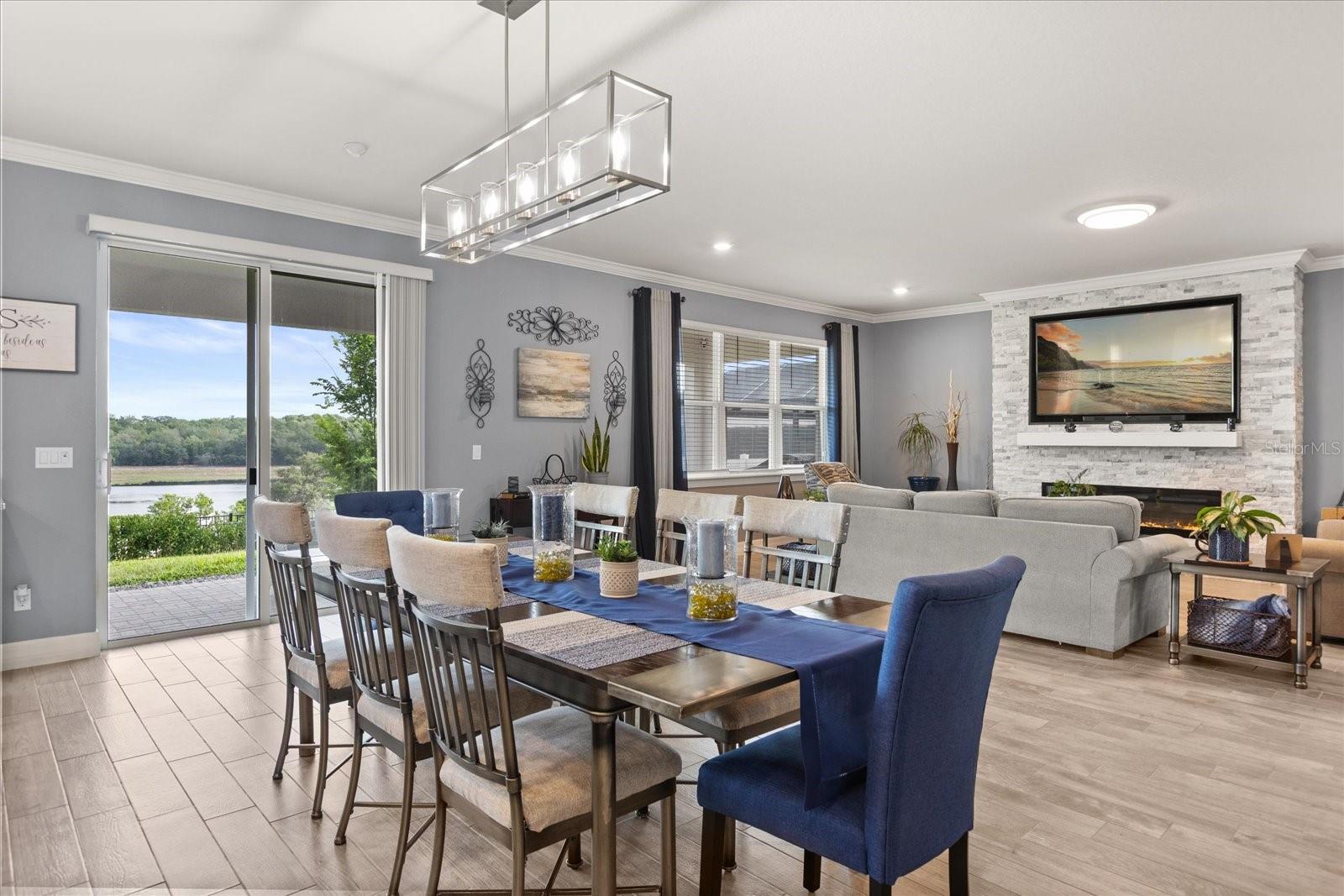 Image 11 of 44 For 2431 Knoll Drive