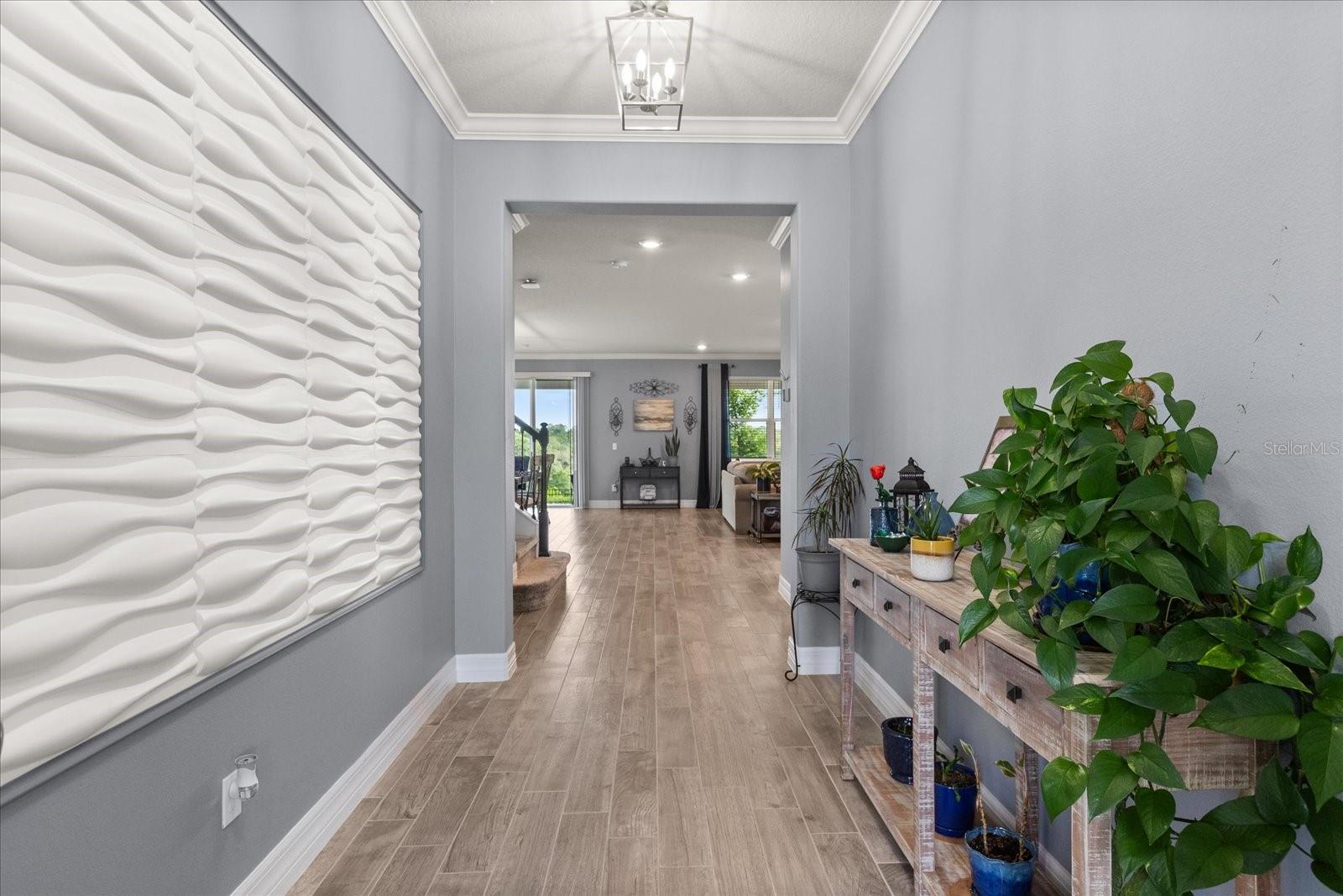 Image 6 of 44 For 2431 Knoll Drive
