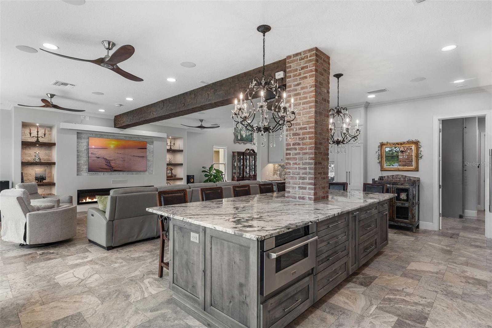 Image 16 of 79 For 13120 Zori Lane