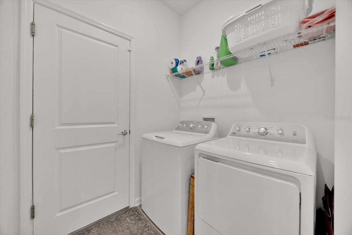 Image 15 of 28 For 717 Citrus Reserve Boulevard