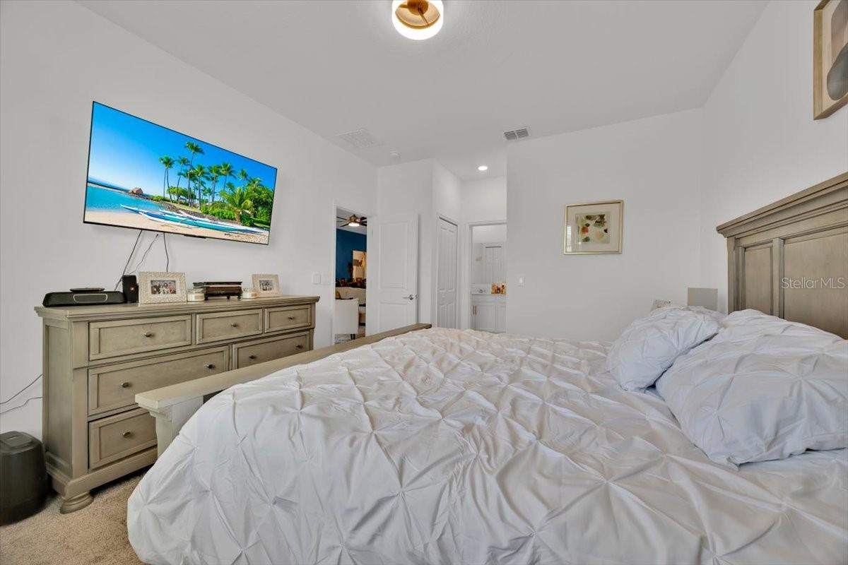 Image 16 of 28 For 717 Citrus Reserve Boulevard