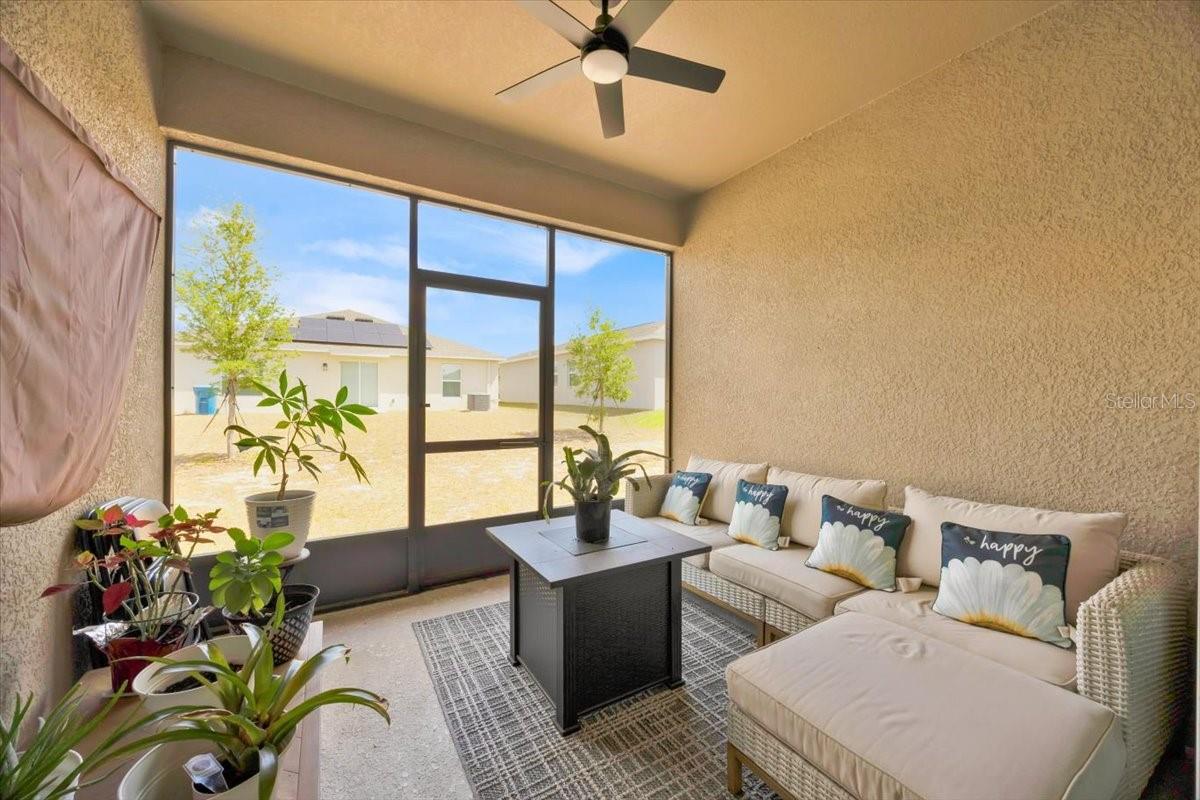Image 24 of 28 For 717 Citrus Reserve Boulevard