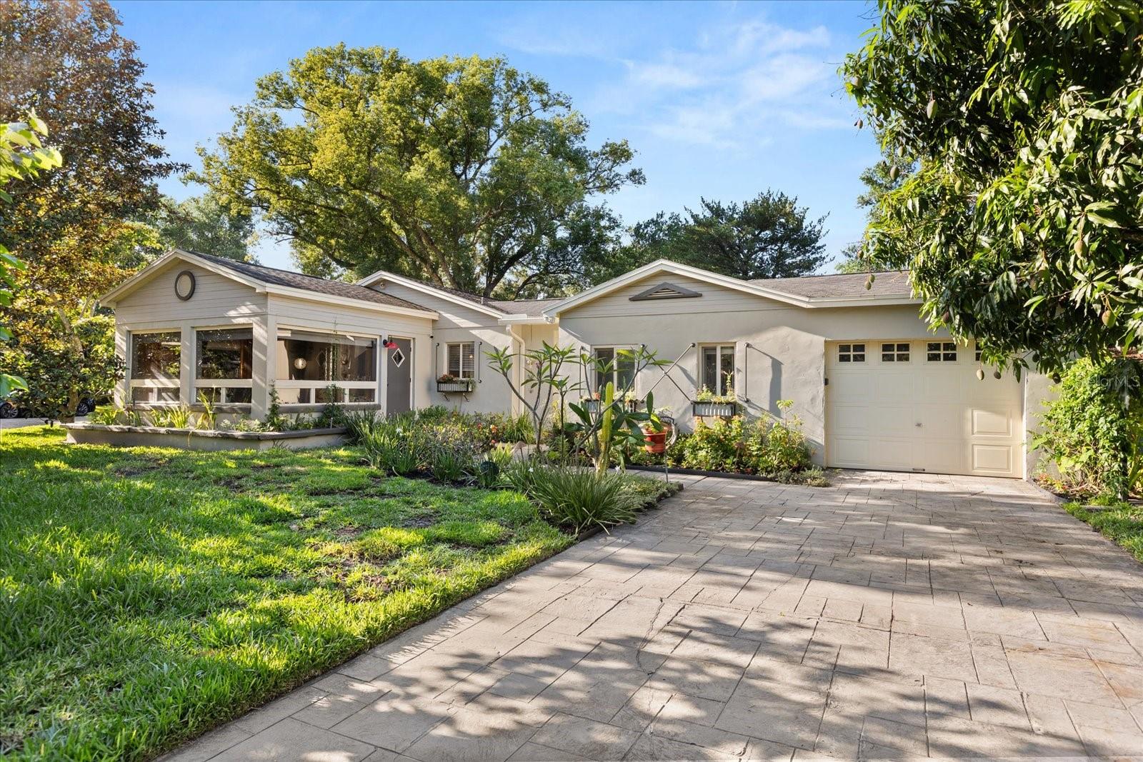 Image 4 of 35 For 100 Kennison Drive