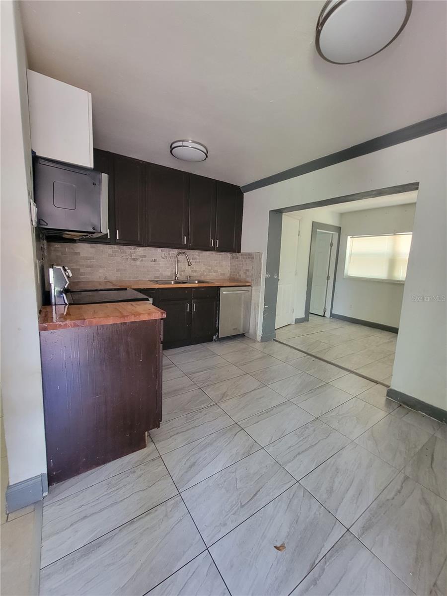 Image 15 of 45 For 3463 Fekany Place