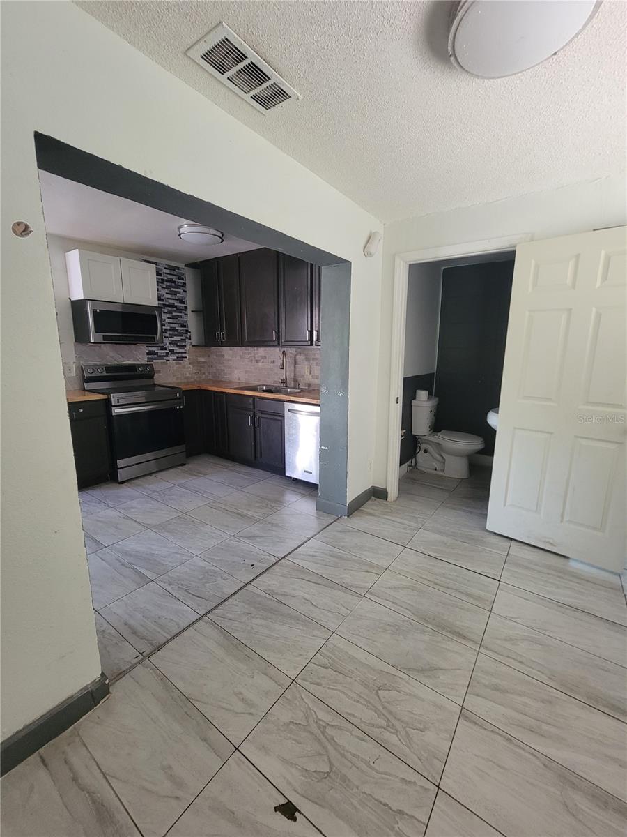 Image 19 of 45 For 3463 Fekany Place