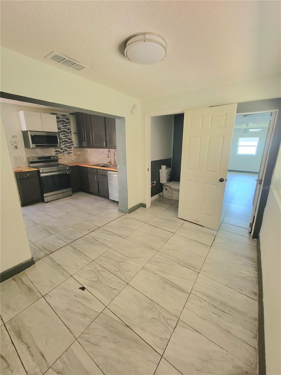 Image 20 of 45 For 3463 Fekany Place