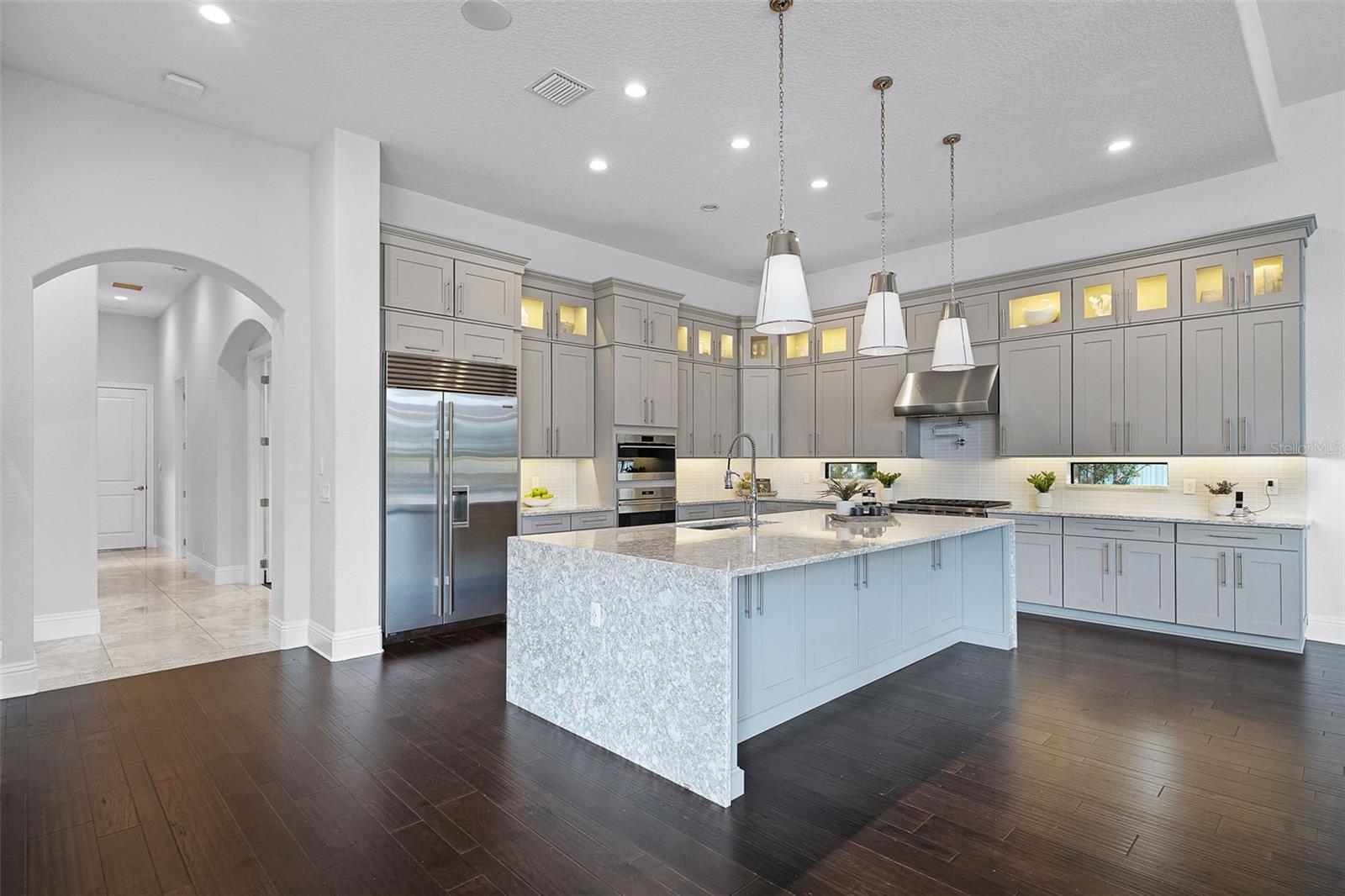Image 16 of 95 For 4065 Isabella Circle